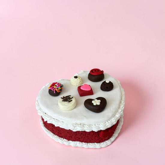 Velvet Cake Jewelry Box